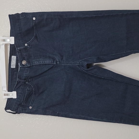 Sofia Jeans by Sofia Vergara Women’s Sofia Mid-Rise Skinny Ankle Jeans - Picture 5 of 11